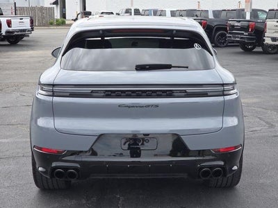 2025 Porsche Cayenne GTS