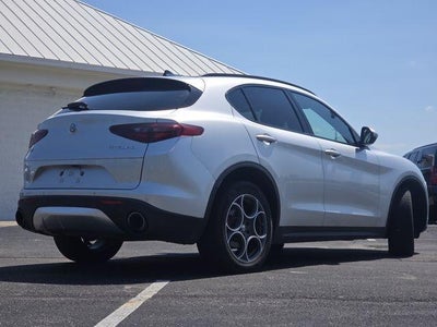 2018 Alfa Romeo Stelvio Base