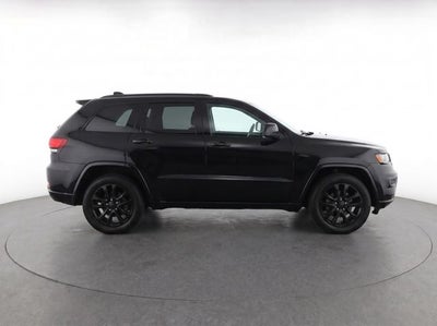 2017 Jeep Grand Cherokee Altitude
