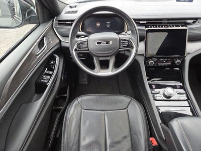 2022 Jeep Grand Cherokee L Overland
