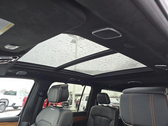 2024 Jeep Grand Wagoneer L Series III