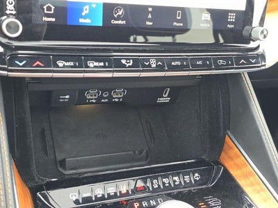 2024 Jeep Grand Wagoneer L Series III