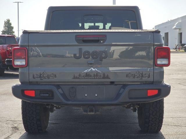 2022 Jeep Gladiator Sport