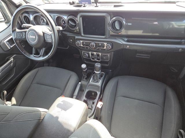 2022 Jeep Gladiator Sport