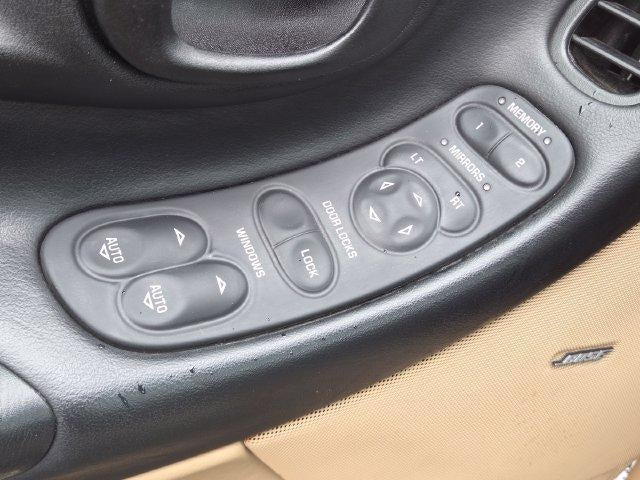 2004 Chevrolet Corvette Base