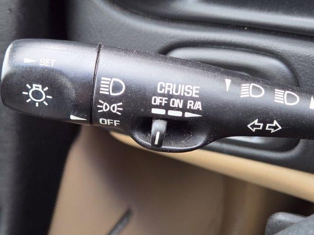 2004 Chevrolet Corvette Base
