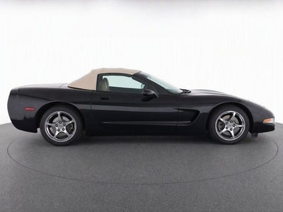 2004 Chevrolet Corvette Base