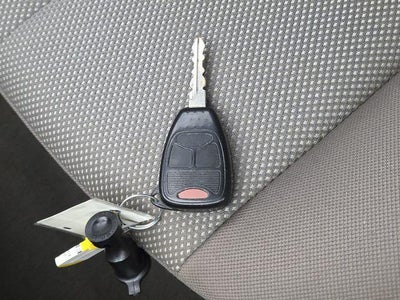 2005 Chrysler Pacifica Base