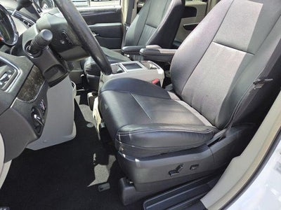 2015 Chrysler Town & Country Touring-L