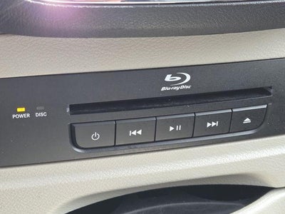 2015 Chrysler Town & Country Touring-L