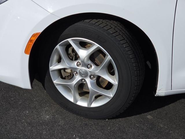 2019 Chrysler Pacifica Touring L Plus