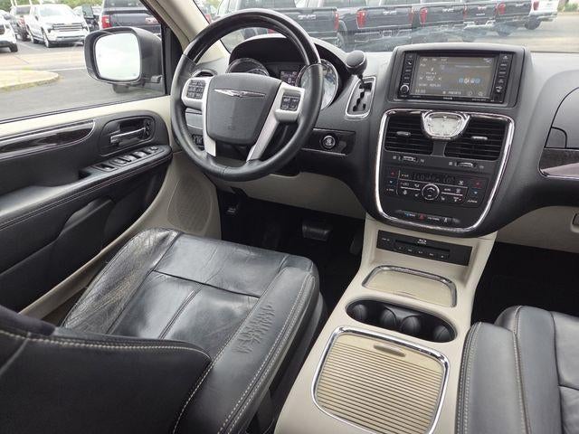 2014 Chrysler Town & Country Limited