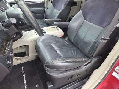 2014 Chrysler Town & Country Limited