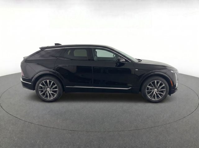 2025 Cadillac OPTIQ Luxury