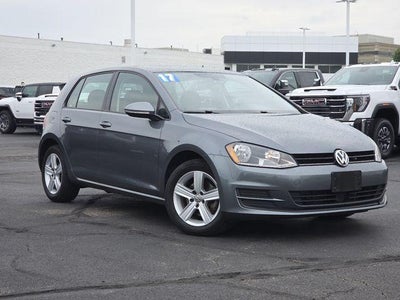 2017 Volkswagen Golf Wolfsburg
