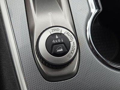2018 Nissan Pathfinder SL