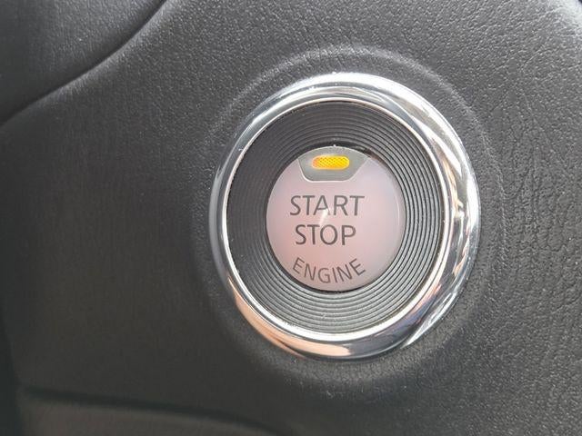2018 Nissan Pathfinder SL