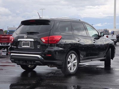 2018 Nissan Pathfinder SL