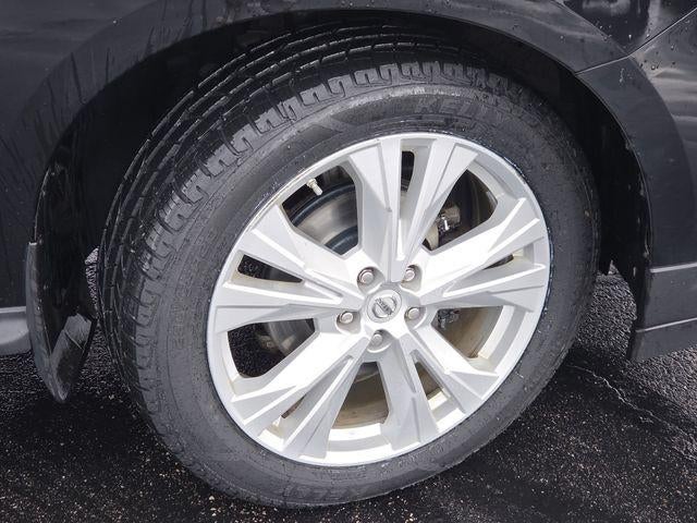2018 Nissan Pathfinder SL