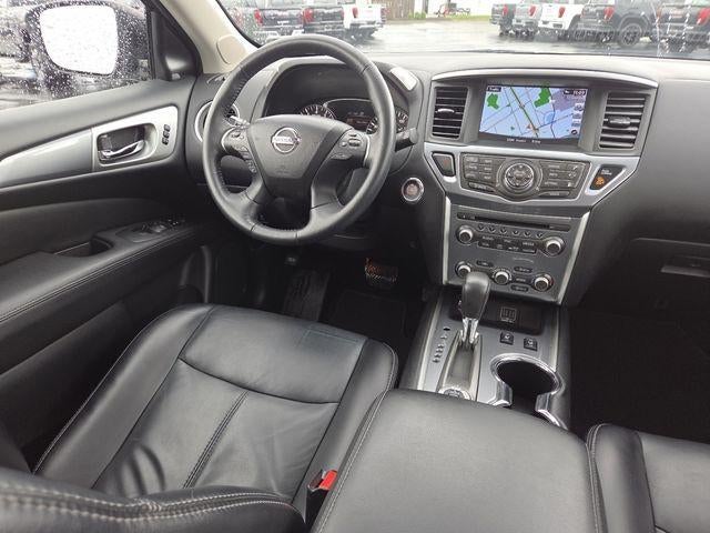 2018 Nissan Pathfinder SL