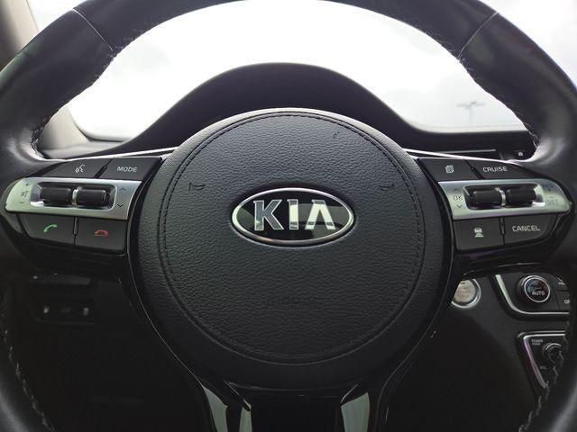 2018 Kia Cadenza Technology