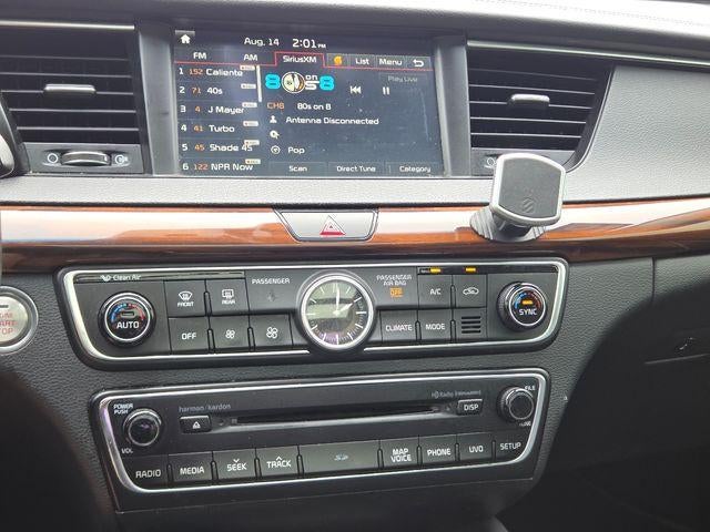 2018 Kia Cadenza Technology