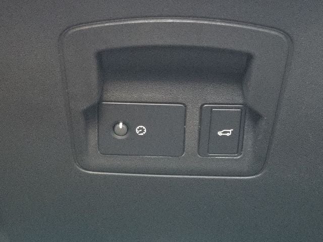 2025 Land Rover Range Rover Velar Dynamic SE