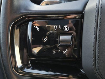 2025 Land Rover Range Rover Velar Dynamic SE