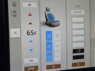 2025 Land Rover Range Rover Velar Dynamic SE