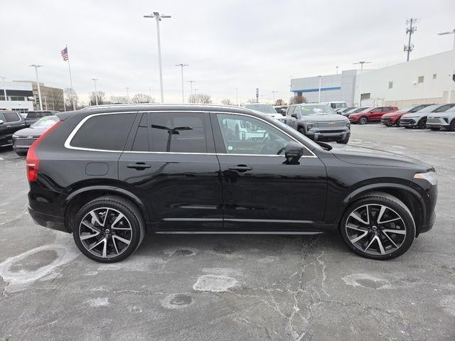 2021 Volvo XC90 T6 Momentum