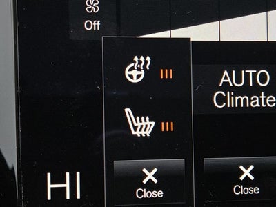 2021 Volvo XC90 T6 Momentum