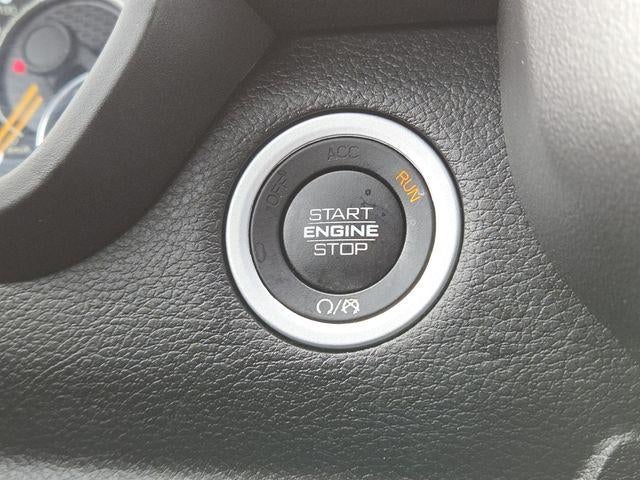 2021 RAM 1500 Big Horn 4x4 Quad Cab 6'4" Box