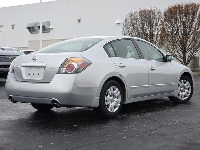 2009 Nissan Altima 4dr Sdn I4 CVT 2.5 S