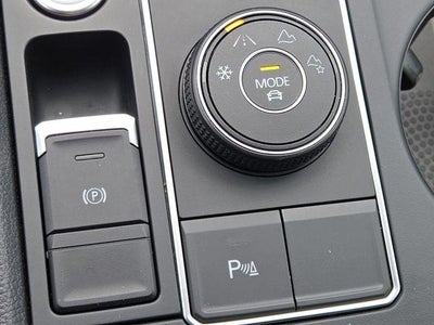 2021 Volkswagen Atlas 3.6L V6 SE w/Technology 4MOTION *Ltd Avail*