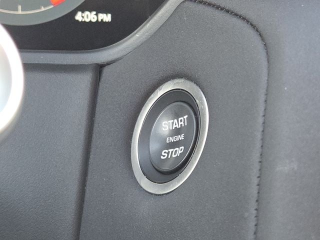 2025 Land Rover Range Rover Velar P250 Dynamic SE